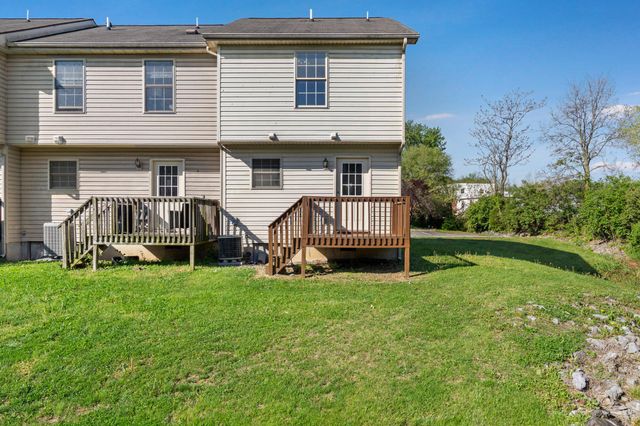 26 COLOSSIANS CT, Inwood, WV 25428