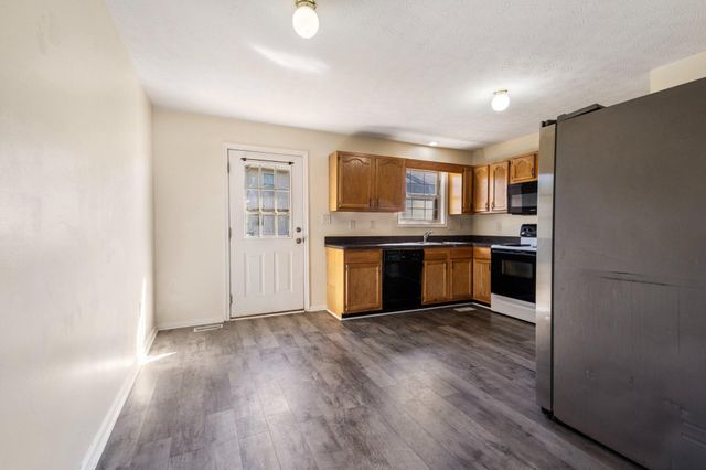 26 COLOSSIANS CT, Inwood, WV 25428