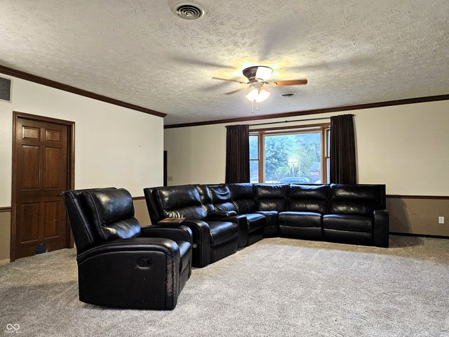 1297 N County Road 475 E, Avon, IN 46123