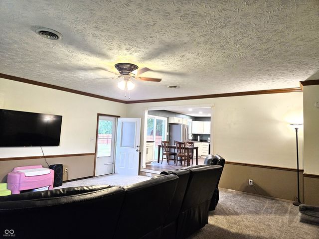 1297 N County Road 475 E, Avon, IN 46123