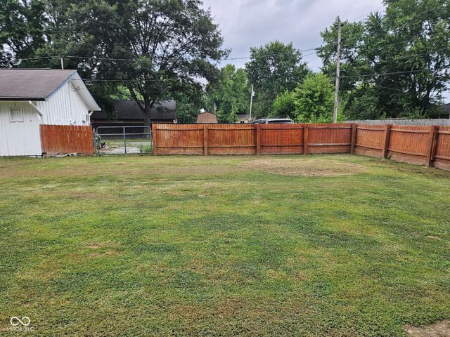 1297 N County Road 475 E, Avon, IN 46123