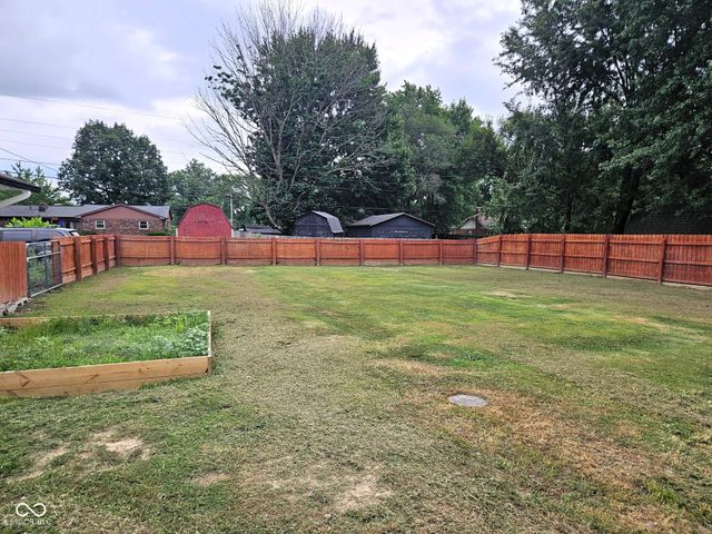 1297 N County Road 475 E, Avon, IN 46123