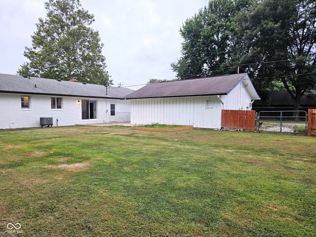 1297 N County Road 475 E, Avon, IN 46123