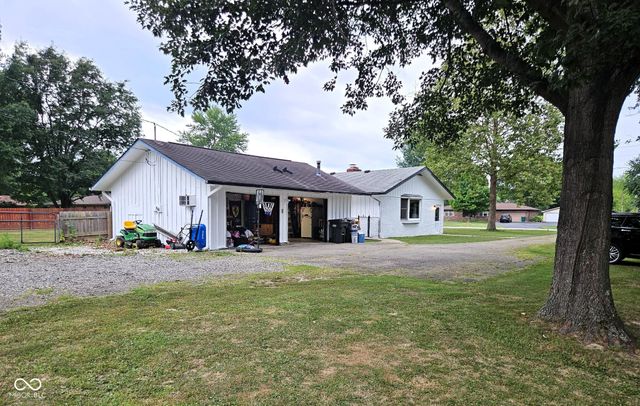 1297 N County Road 475 E, Avon, IN 46123