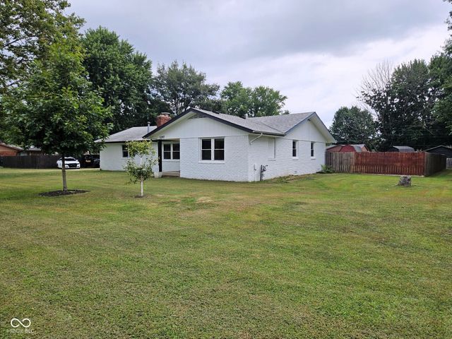 1297 N County Road 475 E, Avon, IN 46123