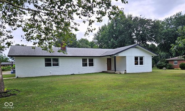 1297 N County Road 475 E, Avon, IN 46123