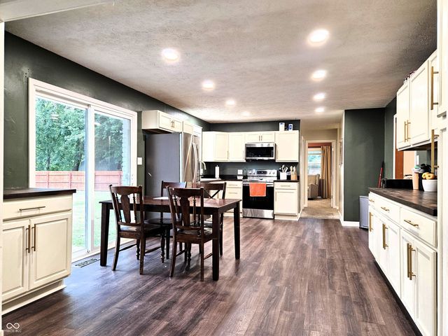1297 N County Road 475 E, Avon, IN 46123