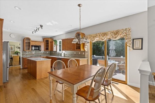 100 Eagle Rock Rd, Stoughton, MA 02072