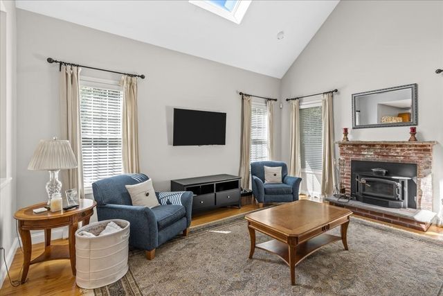 100 Eagle Rock Rd, Stoughton, MA 02072