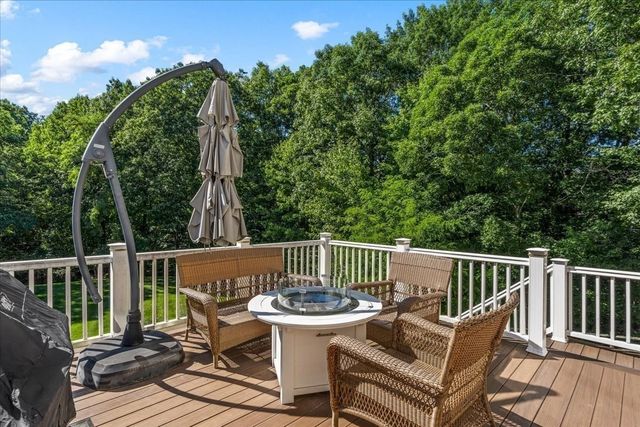 100 Eagle Rock Rd, Stoughton, MA 02072