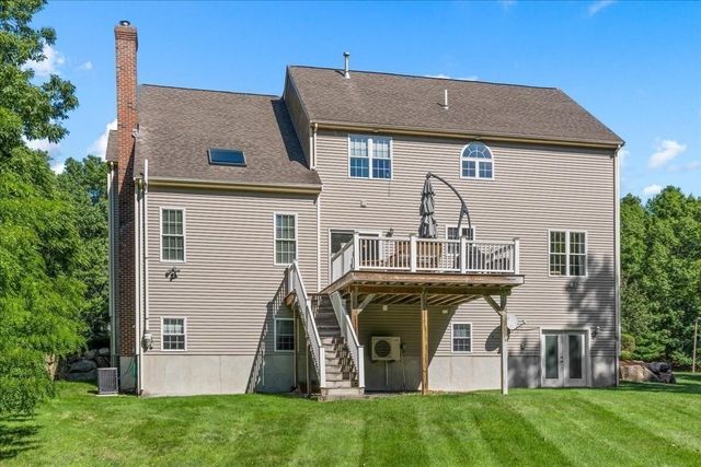 100 Eagle Rock Rd, Stoughton, MA 02072