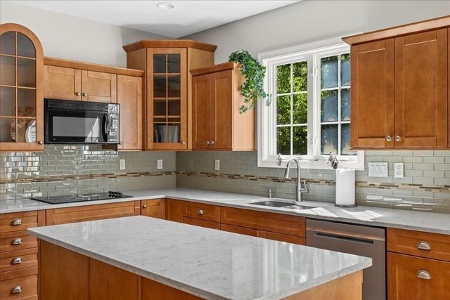 100 Eagle Rock Rd, Stoughton, MA 02072