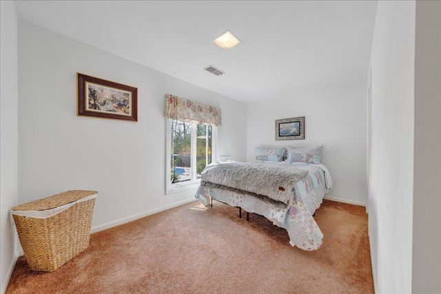 6878 Mount Chestnut RD, Roanoke, VA 24018