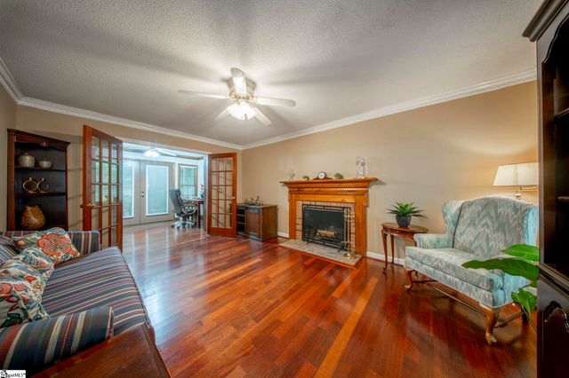 412 Perry Hill Road, Easley, SC 29640