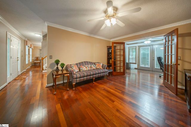 412 Perry Hill Road, Easley, SC 29640