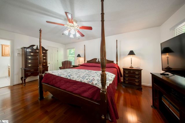 412 Perry Hill Road, Easley, SC 29640