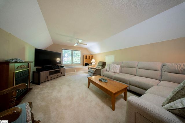 412 Perry Hill Road, Easley, SC 29640