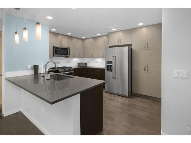 1320 Snowberry Ln 102, Louisville, CO 80027