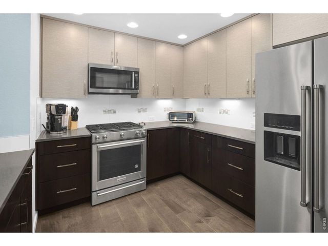 1320 Snowberry Ln 102, Louisville, CO 80027