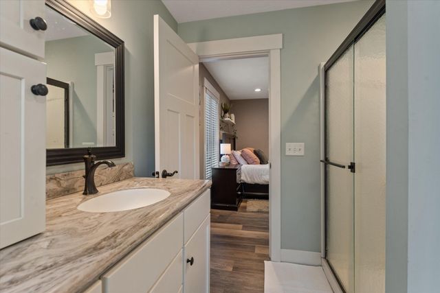 89513 Shorelane Drive, Lawton, MI 49065