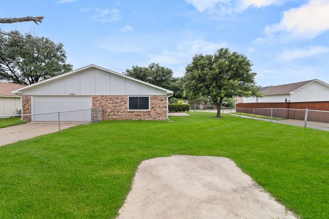 3709 Red Oak Drive, Garland, TX 75043