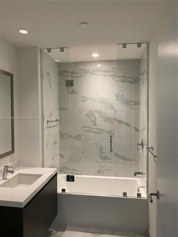 851 NE 1st Ave 2504, Miami, FL 33132