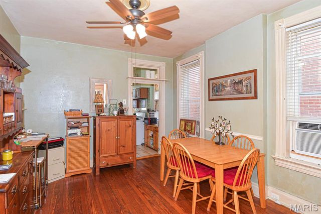 4207 Connecticut Street, St Louis, MO 63116