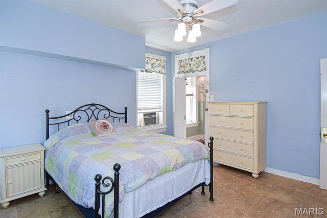 4207 Connecticut Street, St Louis, MO 63116