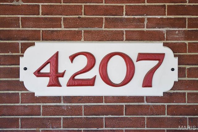 4207 Connecticut Street, St Louis, MO 63116