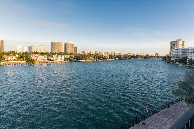 10101 E Bay Harbor Dr 404, Bay Harbor Islands, FL 33154