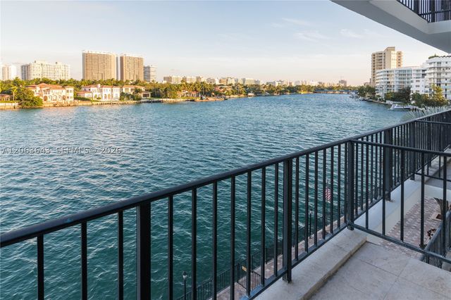 10101 E Bay Harbor Dr 404, Bay Harbor Islands, FL 33154