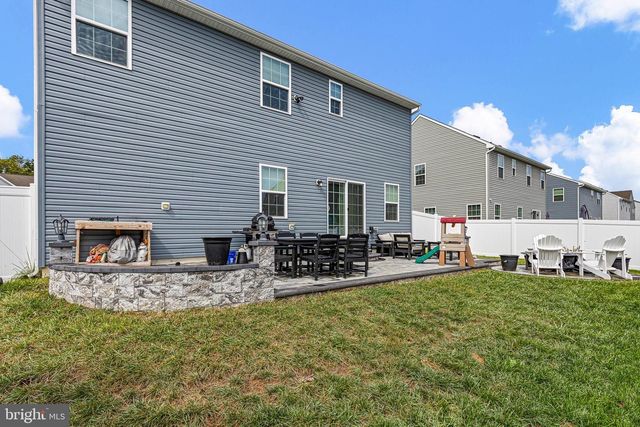 215 CRESCITA LN, Clayton, DE 19938