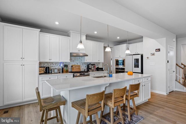 215 CRESCITA LN, Clayton, DE 19938