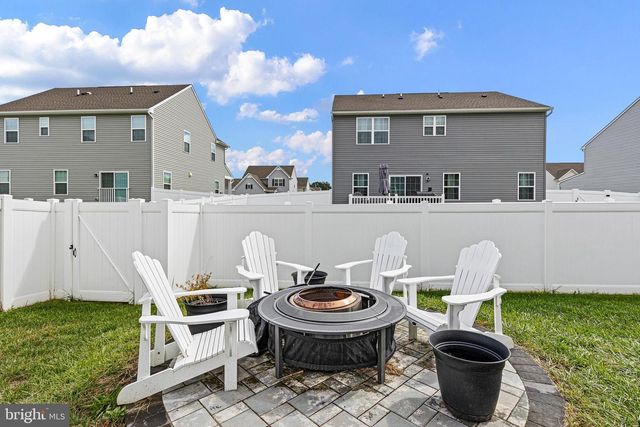 215 CRESCITA LN, Clayton, DE 19938