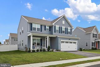 215 CRESCITA LN, Clayton, DE 19938