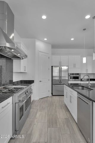 3200 S PINNACLE Drive, Chandler, AZ 85286