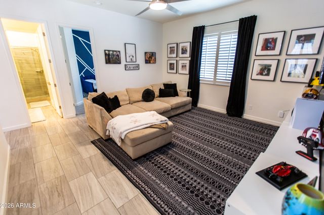 3200 S PINNACLE Drive, Chandler, AZ 85286