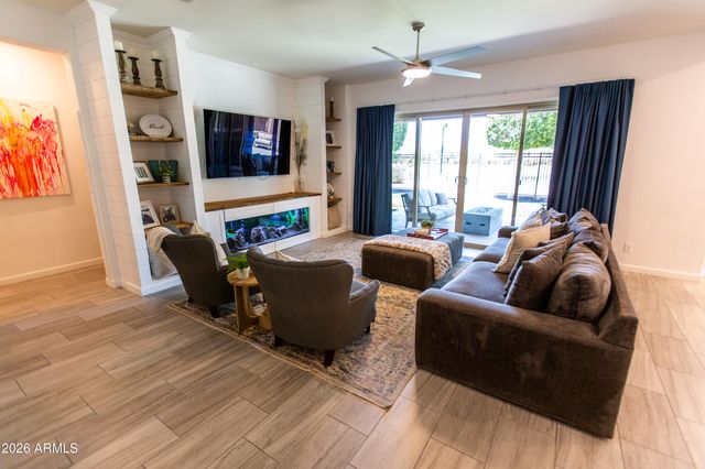 3200 S PINNACLE Drive, Chandler, AZ 85286