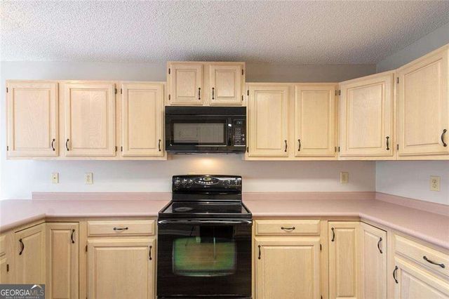 1625 Huntington Hill Trace, Buford, GA 30519