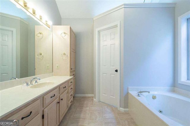 1625 Huntington Hill Trace, Buford, GA 30519
