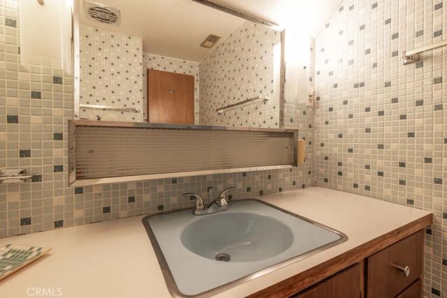 533 Villa Grove, Big Bear City, CA 92314