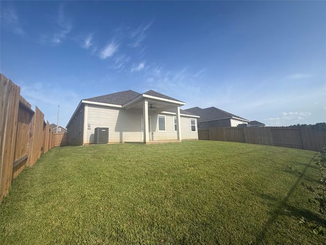 15683 Honey Cove Drive, Conroe, TX 77303