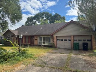 1620 Beachcomber Lane, Houston, TX 77062