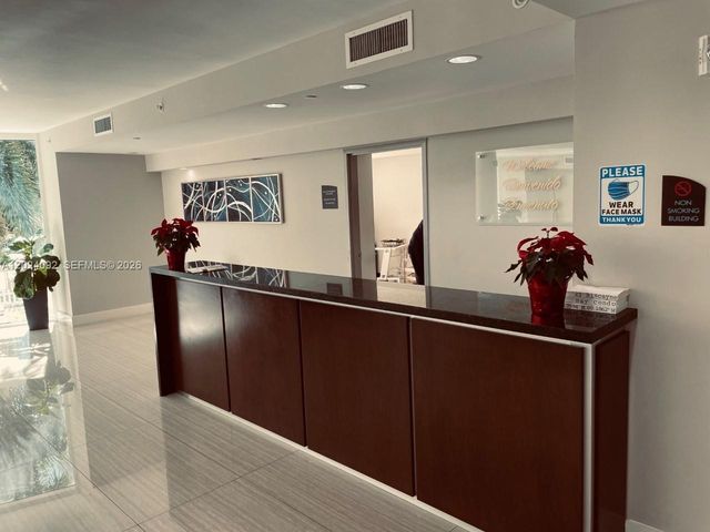 601 NE 23rd St 804, Miami, FL 33137