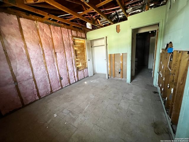 6522 Buena Vista, San Antonio, TX 78237