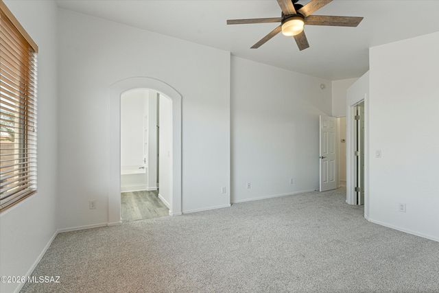 2391 E Stone Stable Drive, Oro Valley, AZ 85737