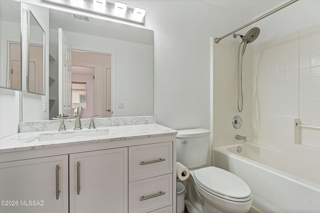 2391 E Stone Stable Drive, Oro Valley, AZ 85737