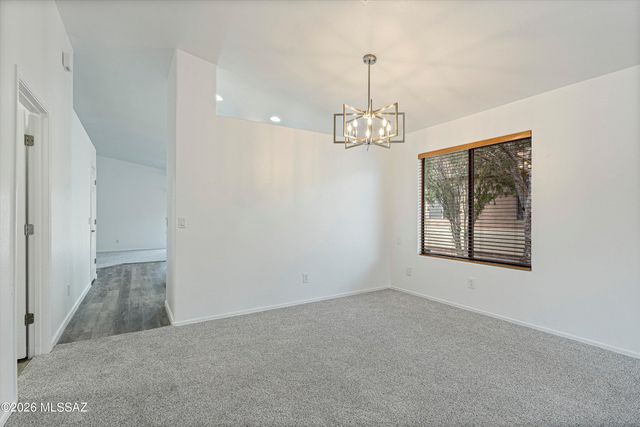 2391 E Stone Stable Drive, Oro Valley, AZ 85737