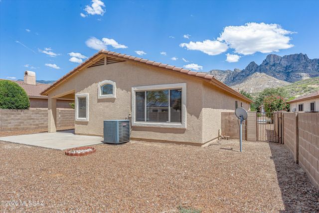 2391 E Stone Stable Drive, Oro Valley, AZ 85737