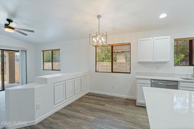 2391 E Stone Stable Drive, Oro Valley, AZ 85737